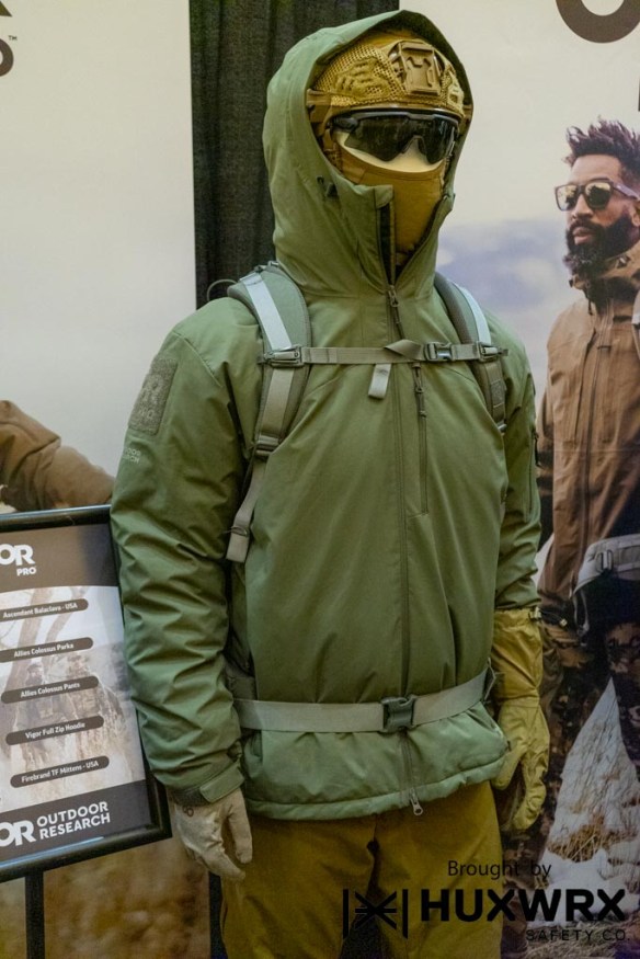 OR Outdoor Research 中規模 Colossus Jacket 旧