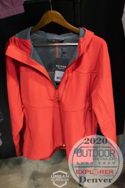 Outdoor Retailer Snow Show 2020 Beyond Clothing K5 Aptus Red (3)
